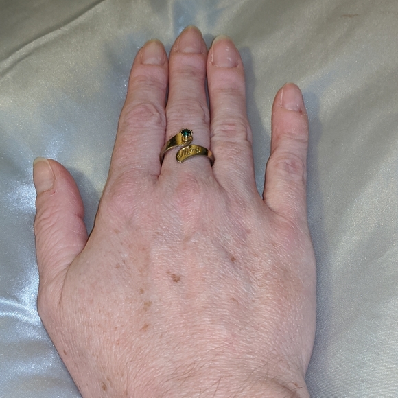 Vintage Emerald/May Ring - Picture 4 of 12